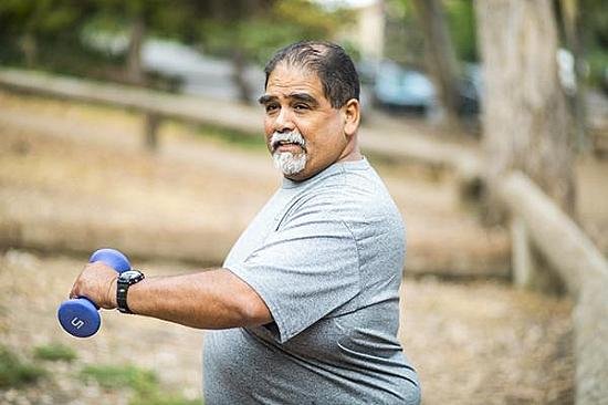 Combine exercícios com uma alimentação equilibrada para proteger o coração